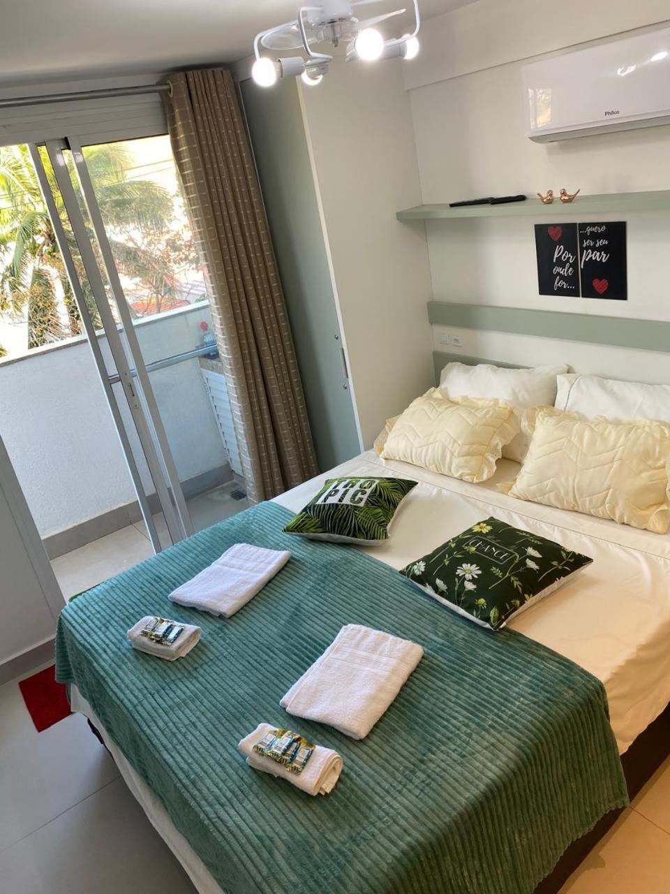 Prainha Com Roupa De Cama E Banho *