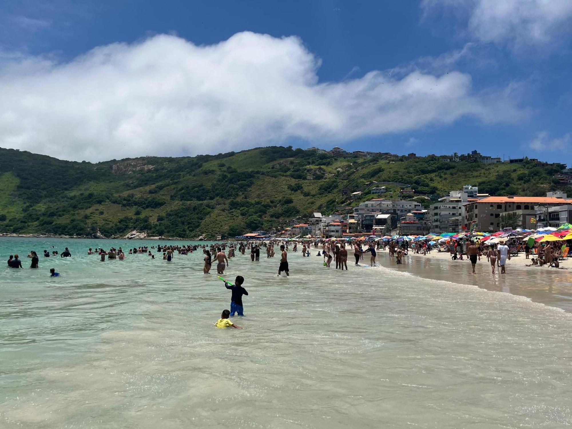 Prainha Com Roupa De Cama E Banho *